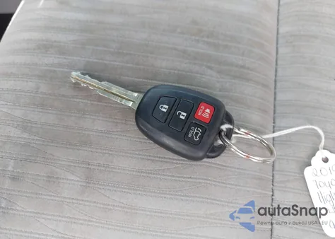 2019 Toyota Highlander Le Plus from USA, damaged, VIN 5TDBZRFH5KS977277